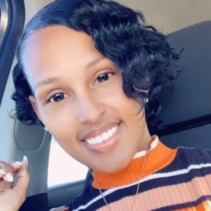 Meet your Posher, Marion